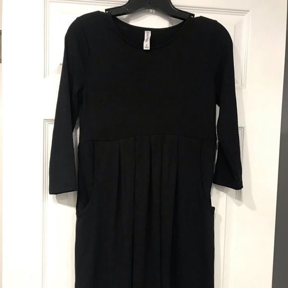 Dress Size Small - Picture 1 of 6